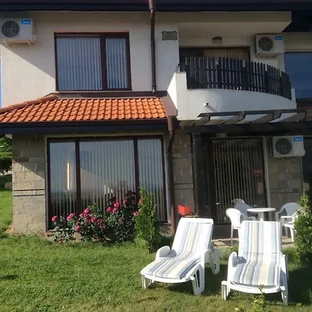 Gorgeous, 3 Bed At Bay View Apartment *